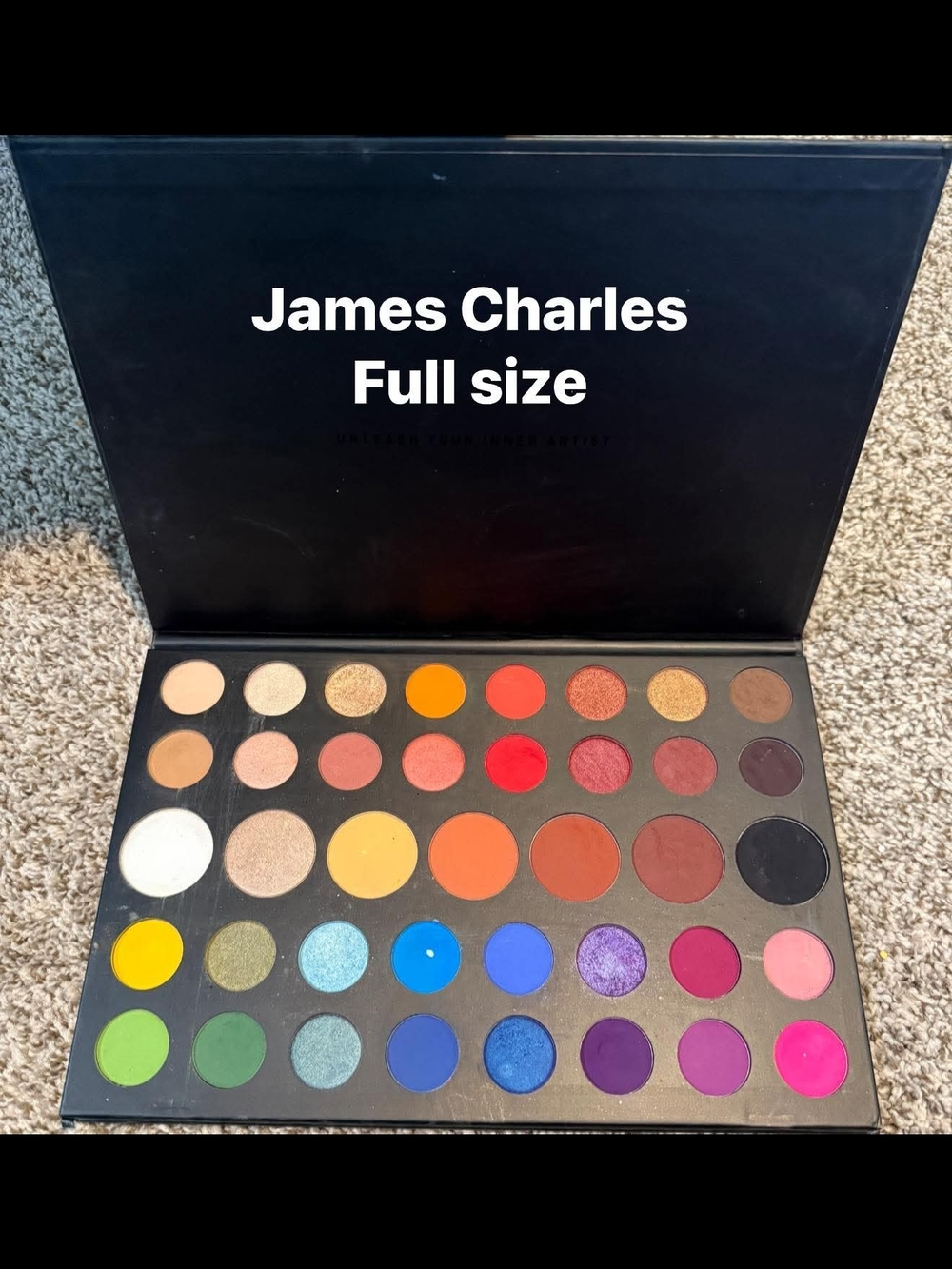 Full Size Eyeshadow Palette - Multi-Color